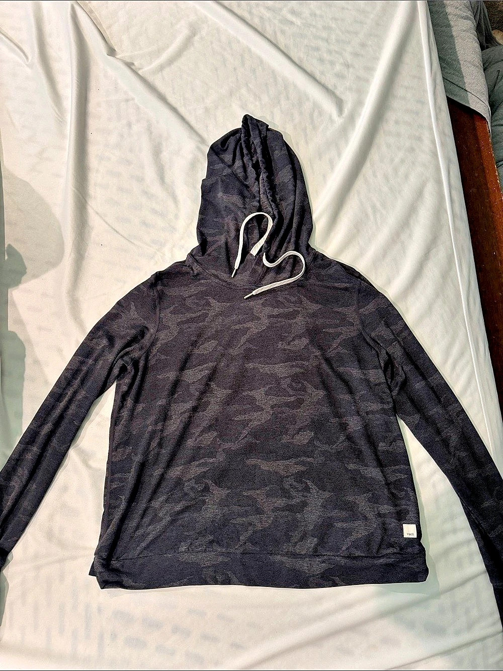 Vuori Halo Essential Hoodie Womens Black & Gray Camo